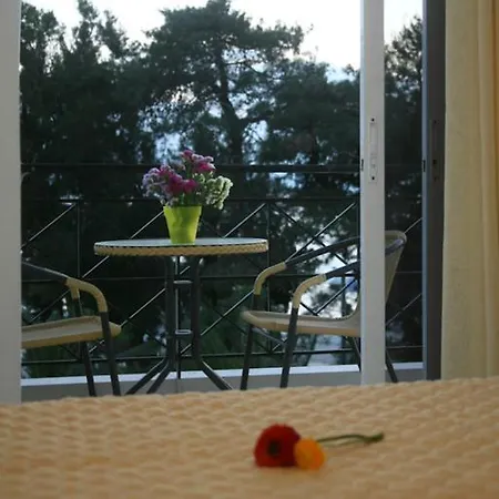 Anthemio شقة فندقية لوتراكي