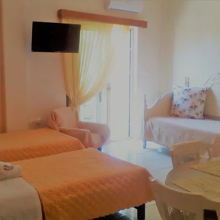 Anthemio Лоутраки