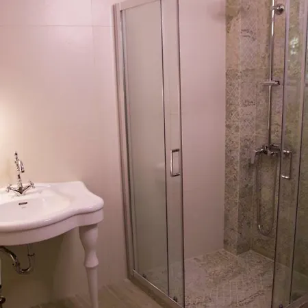 شقة فندقية Anthemio لوتراكي