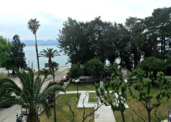 Anthemio Лоутраки